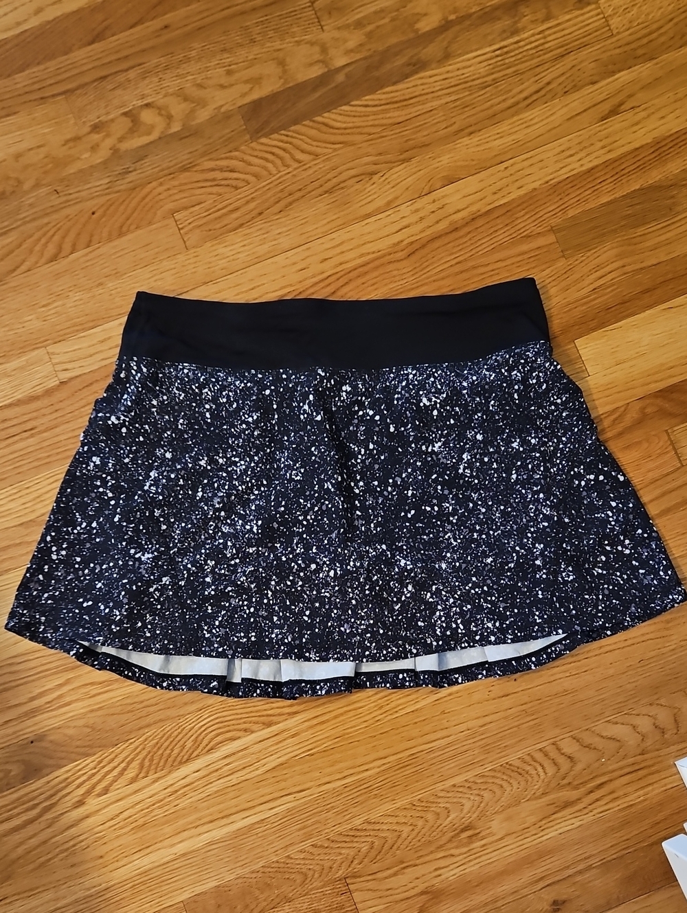Lululemon Black Speckled Athletic Skirt.